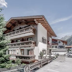 Corso's Annabell - Bed & Breakfast Sölden