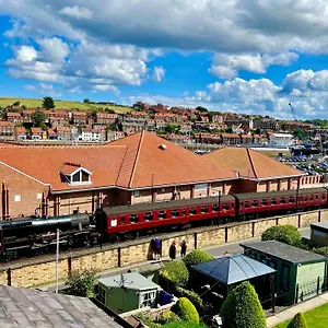 The Mainstay Luxury Boutique With Private Parking Guest house Whitby