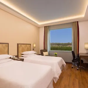 *** Отель Four Points By Sheraton New Delhi, Airport Highway Индия