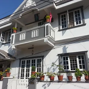  Bed and breakfast Gloria India